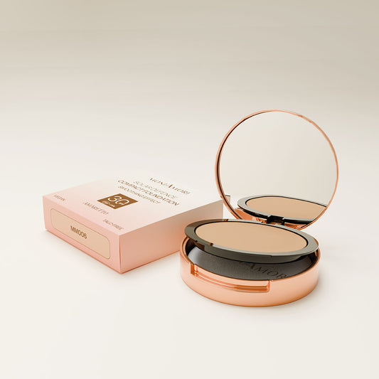 Fond de teint compact Solar Defence SPF 30 MoniAmori teinte Amaretto – maquillage visage protecteur